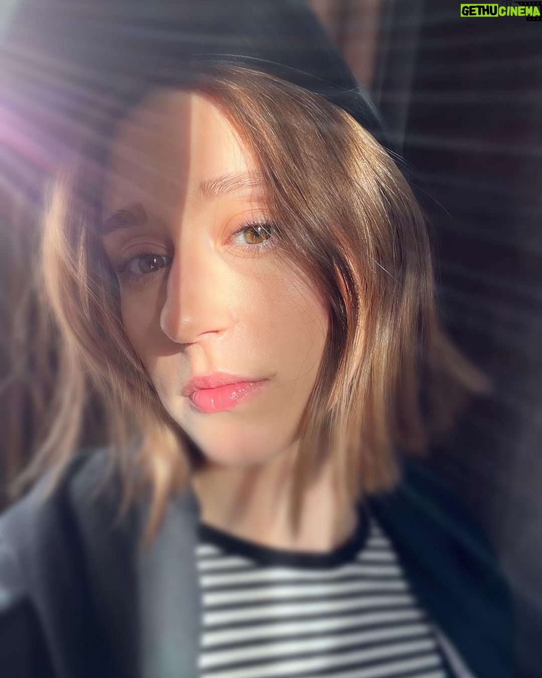 Taissa Farmiga Instagram - Autumn in new york