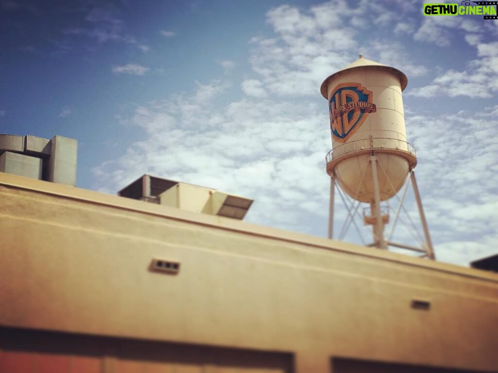 Taissa Farmiga Instagram - So I can’t post any juicy pictures but please take this general WB water tower pic and the below as consolation: Just saw #TheNunMovie for the first time and all I can say is— Holy... Nun... ❗️❗️❗️I’m a ball of nerves and anxiety because I spent the past 90 minutes in a pitch black screening room watching the Demon Nun (@bonnieaarons1 🖤) wreak chaos and havoc in our Romanian Abbey. The movie is phenomenal! You guys are going to LOVE and I cannot wait to share it with you! I’m stoked to see some of you at the ScareDiego panel at Comic-Con next week!! Warner Bros. Studio