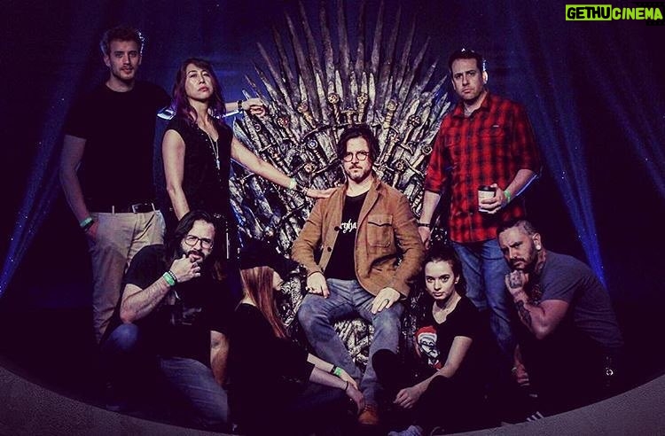 Taissa Farmiga Instagram - ⚔️ #repost @corinhardy: We figured out how it ends... #TheIronThroneIsOurs #EastEuropeanComicCon