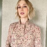 Taissa Farmiga Instagram - Press Junket day for @gildedagehbo 💋 Plus side of virtual is having my little dude by my side. 💄 @emilychengmakeup 💇🏼‍♀️ @brianfisherhair 👠 @lex_onlex