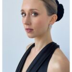Taissa Farmiga Instagram - Feeling extremely grateful for celebratory moments ✨ 30th SAG Awards with my @gildedagehbo crew hairstyling: @brianfisherhair 🧡 m/u: @u.z.o 🙏🏼 styling: @thegangram @alexandraimgruth @saulee @davidyurman @normansilverman Merci à tous 🫶🏼 @hbo @netflix @sagaftra @sagawards 3rd 📸 cred Jon Braun Los Angeles, California