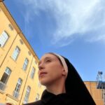 Taissa Farmiga Instagram - Saluuuut 🙏🏼 i’ve been reminiscing as the end of the year approaches and though it’s a bit delayed i wanted to share my gratitude and appreciation for all the love for #TheNun2 @thenunmovie 📽️✨ These films have such a special place in my heart and i’m honored to be a part of this universe. Projects thrive because of the fans and i am humbled by the kind words and support everyone has showed 🥰 Martigues/Marseille