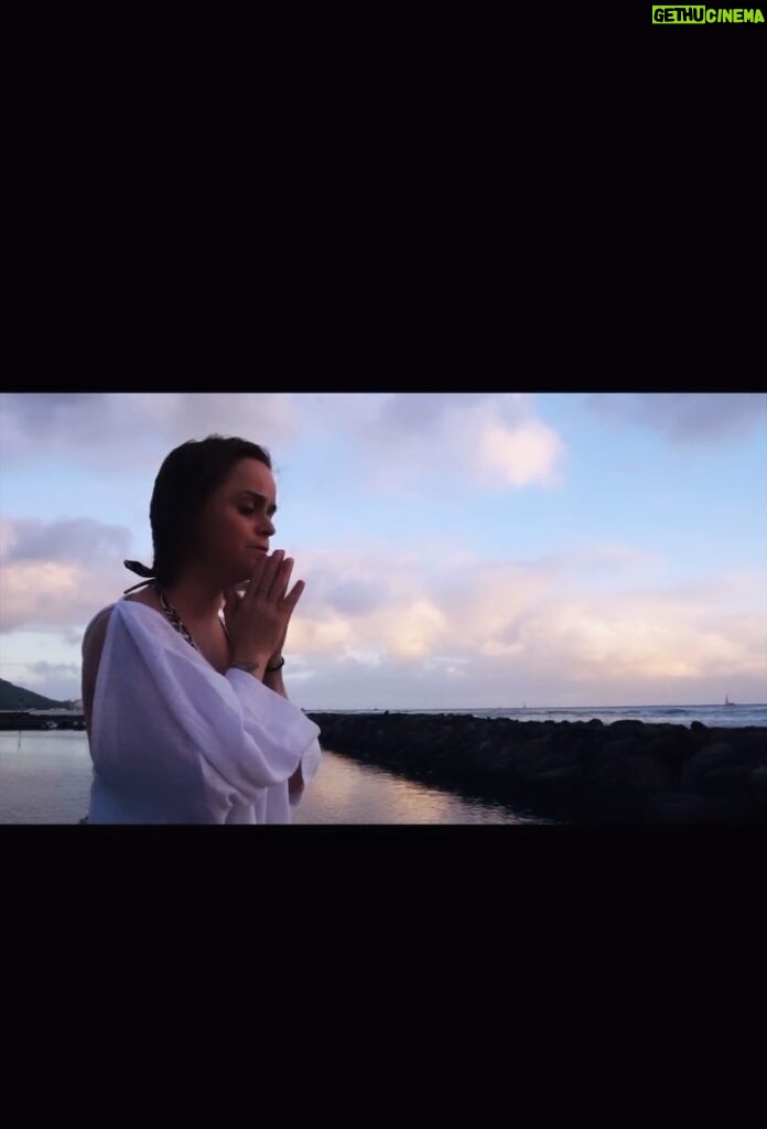 Taryn Manning Instagram - Hey, I didn’t realize the video I put on my IG story wasn’t able to be seen in its entirety. Here it is… Time Wasted - “I forgive you, but I miss you, it’s just a waste when we decay and the crisis breaks, the things we should of said and could of said we’ll never know” 😔 Truly our time is so short here. Make every second count. Truly trust this thought. Let's have no more regrets ✝️ I am proud of this video, just my pals and I one fine day in Hawaii when I lived there. Camera and friends and a great song about my pops 🥹 @lacyannlove 🌺🤙 @kdrewmusic #fran thx for helping me write the song about my dads #suicide thx for the credit$ Oahu, Hawaii