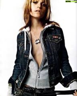 Taryn Manning Instagram - #throwbackthursday #thegap 🌴It goes on and on.