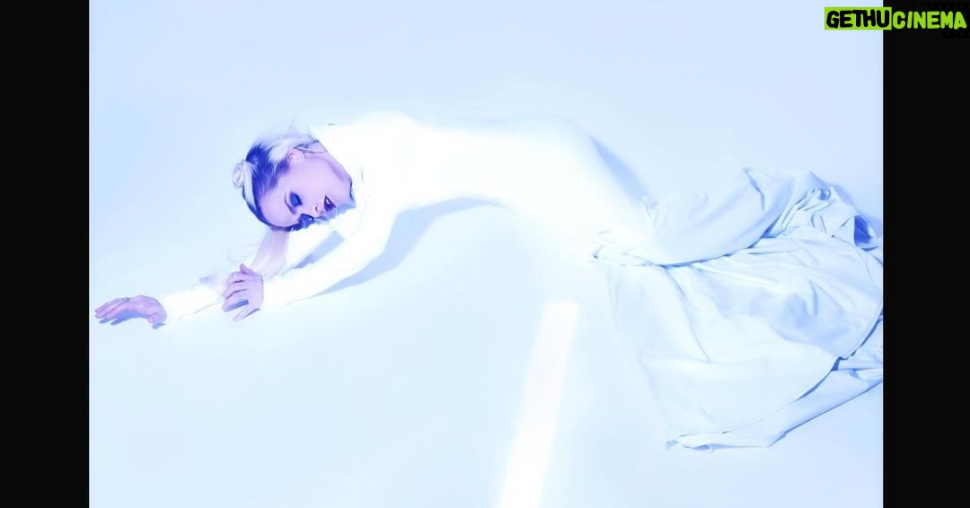 Taryn Manning Instagram - βIn the eternal dance of shadows and every assault, the radiance only grows stronger, proving that even the smallest spark has the potential to banish the darkest of nights.β π€π€π€