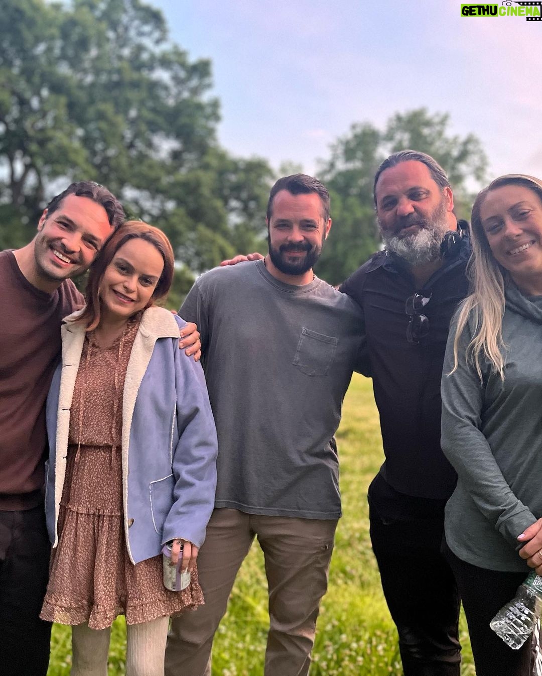 Taryn Manning Instagram - Another amazing movie 🎬 with all these wonderful people 🩷☀️ @antenovakovic4 @picsofship @gaudiosojames @anthonyramosofficial @jk_duh @tyrese @laura_la_barbato and more…😁 upcoming #movie #connecticut #twins #creators #writer #director #actor Elizabeth Park, Hartford CT