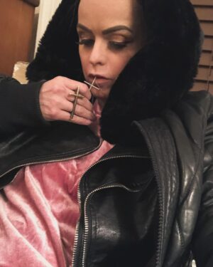 Taryn Manning Instagram - I am all yours. I forgive all the voices who speak ill of me and others I love, those who so carelessly say I have lost my mind. Father, I am so happy because the truth is I found my mind and that is because I found you 13 years ago, the best day, week, month, year of my life. And on and on. You found me actually and I had the eyes to see and I saw you 🥹I am so lucky, I am so blessed. I promise to be there when anyone truly needs you and wants to get to know you, with open arms forever. You are The truth the way and the life... I glorify you, Father, till my end. Thank you for my life. ❤️✝️ Please guide me with the wisdom, discernment, and the grace you have taught me. Show me your patience and mercy when I feel so let down, so hurt. I want to be like you 🥹forgive me for my shortcomings, for half Steppin. I’ll do better. Keep revealing yourself to me, to us. Pray with me 🥹 I don’t expect to gain fans with this post because where  my soul is going for eternity means more than any weapon trying to be formed against me in your comments.  I am humbled by my father. I give you all the Glory for you are the beginning and the end the Alpaha and the Omega. Thy Kingdom come thy WILL BE DONE. Hurry everyone, pray unceasingly.