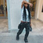 Teyana Taylor Instagram – Tomboy wit a lil pop of pink-a-boo 💕