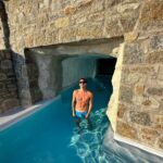 Tommaso Zorzi Instagram – “Amo il sole, l’erba, la gioventù.” Era di Pasolini ma comunque sono d’accordo. Specialmente sull’erba.

@cavotagoomykonos 
supplied Cavo Tagoo Mykonos