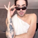 Tommaso Zorzi Instagram - Vi tengo nel loop ma ora scappo che ho un lunch ✨