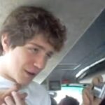 Tommaso Zorzi Instagram - Si, sono io. Si, sto cantando il Mondo di Patty. No, i miei non se lo aspettavano per nulla che facessi coming out.
