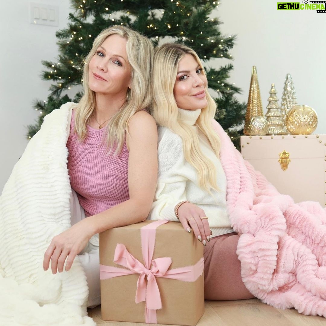 Tori Spelling Instagram - You heard right! Itβs the ONE week countdown for @thebffcollection HOLIDAY launch. Itβs CHRISTMAS in July! ππβ€οΈπ€© Get ready to shop with us next Saturday 7/15 at 8AM (est) only on @qvc We are going to have so much fun!π―ββοΈππΎ XO Jennie & Tori #CIJ #holiday #christmas #holidaydecor #holidayseason #holidayshopping #christmasdecor #christmastime #christmasdecorations #merrychristmas #happyholidays #thebffcollection #bff #christmasinjuly