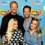Tori Spelling Instagram - 90210 Family 4EVR… Thx 90’s Con @thats4ent for bringing us all together to spend a weekend together and with all of our amazing fans who have become family over the decades. I love you my forever family @jenniegarth @jason_priestley @ianziering @theshando and love but missed greatly @brianaustingreen @gabriellecarteris . Scroll thru all of these pics to see how special it really was!! And, my reels coming today after I finish going back to my day job as mom lol. And, @rebeccagayheartdane it was so good to catch up! I ❤️U. And, I got to see almost all of my Saved By The Bell Family too. Although no pics 😭. Love you @elizberkley @mariolopez @mpgosselaar and I got to hug friends I haven’t seen in years @aliciasilverstone and @reddonovan @breckinmeyer @melissajoanhart @jennaleighgreen @carolinerhea4real @realjoeyfatone My Heart is Happy today xoxo Hope to see you all in September in Florida at next 90’s Con ;) Hartford Convention Center