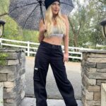 Tori Spelling Instagram - Not gonna let a little rain 🌧️ dampen my vibe