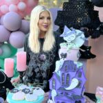 Tori Spelling Instagram - Hattie’s adorably spooky Halloween Birthday … this is 11 🖤 - Styling / Design by: 🙋🏼‍♀️ and my party planning bestie @prettysweetdeets . - Cake: @claymakescakes . - Sweets : @laforettbakehouse . - Party rentals : @createaparty & @loungepartyrentals . - Sushi: @sushiprivatecatering thx Julius! - Game truck & VR: @thebiggametruck . - Piñata : @ollinpartystore . - Video: @rkdmiii Home Sweet Home❤