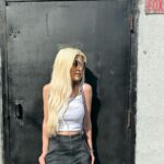 Tori Spelling Instagram - suspended but self-sown… • cargo pants: @rudesdenim . suspenders : 🙋🏼‍♀️ vintage 90’s . • #braceyourself #vintage #ilovesuspenders #holdemup 🌈