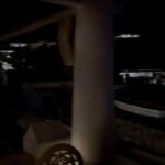 Ultimo Instagram - Sicilia bedda. Grazie perché ogni anno mi ospiti con amore e gentilezza, proprio come scrivevo giorni fa. L’anno prossimo suonerò allo stadio San Filippo di Messina e ti restituirò con tutto me stesso quest’energia che mi è rimasta addosso… sulla pelle e nel cuore. 🌅❤️ Isole Eolie