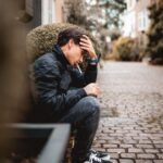 Ultimo Instagram - Finalmente nella “mia” Londra. Passare l’autunno qui è una delle mie cose preferite nella vita. Nonostante io qui abbia il mio pianoforte, non voglio impormi di scrivere per forza qualcosa. Andrò nei parchi a camminare, berrò Guinness come un pazzo e guarderò la pioggia scendere. Se un senso fatichi a trovarlo, Non ha senso rinchiudersi in sé C'è da correre e dirsi "mi manchi", anche se questo costa per te. Vorrei che non ci fosse un perché Vorrei averti per sempre qui ferma Rimanere incantato da te Mentre dormi e lo sfondo la pioggia di Londra. ❤️ London, United Kingdom