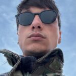 Ultimo Instagram - Sto mondo è un posto senza alibi Per fortuna tu lo abiti