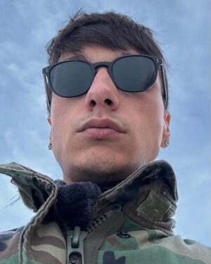 Ultimo Instagram - Sto mondo è un posto senza alibi
Per fortuna tu lo abiti