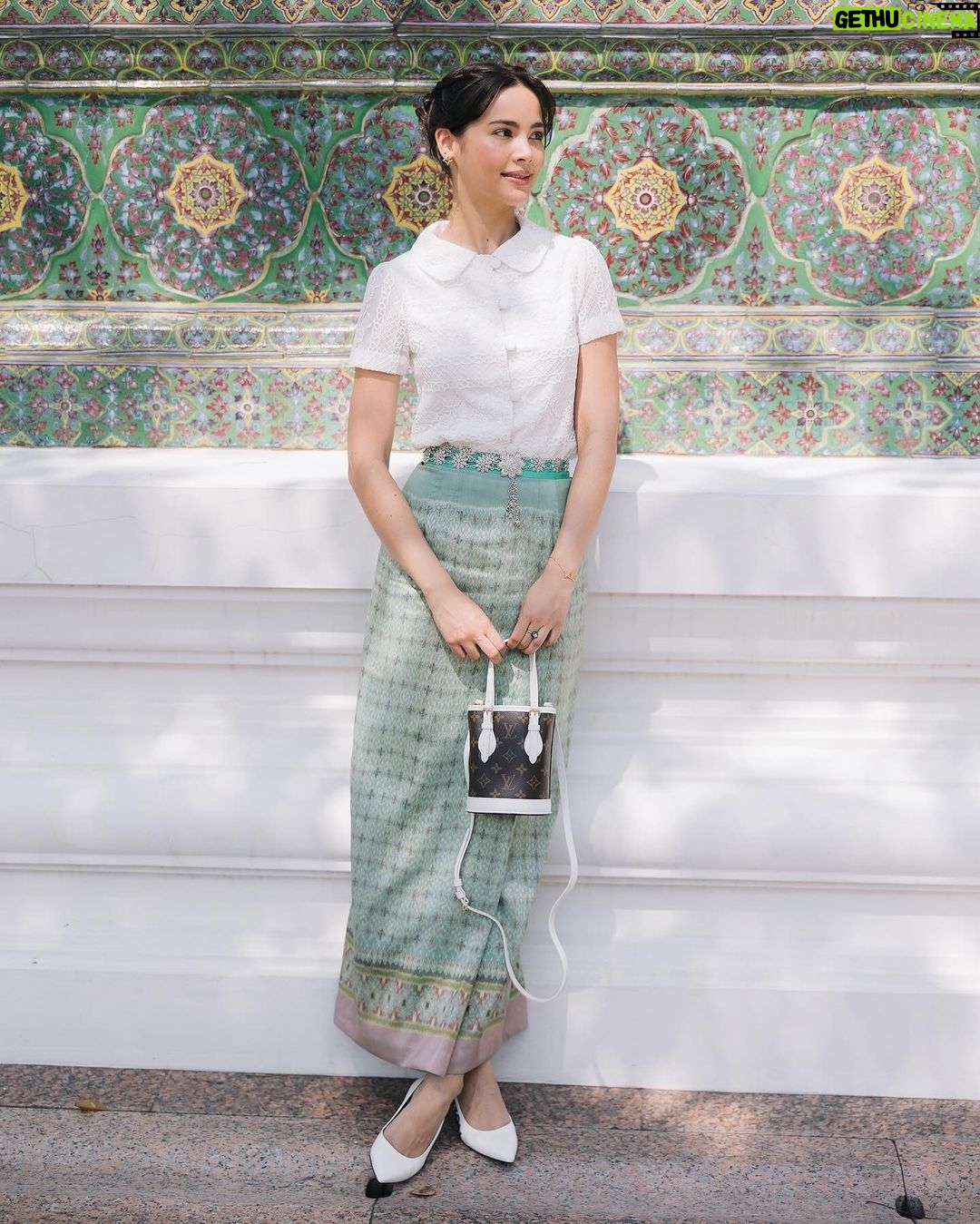 Urassaya Sperbund Instagram - เอาบุญมาฝากนะคะ 🙏🏻💕☺️