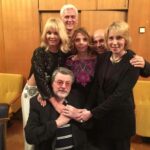 Valeriya Instagram - Каждый раз чувствовала огромное счастье и гордость от того, что имею возможность соприкоснуться с великим. Так шутить с самым невозмутимым выражением лица мог только он—единственный и неповторимый Александр Анатольевич Ширвиндт. "Все в сад..", "Мне кажется только, что это не Галя…", " Какая кухня, такая и песня". Фразы, произнесенные им, ушли в народ. Роли навсегда останутся в памяти. Покойтесь с миром, дорогой Александр Анатольевич!🙏🙏🙏 #АлександрШирвиндт