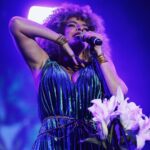 Vanessa da Mata Instagram - @vanessadamata belíssima nesse show cheio de hits 👏 #VanessaDaMataNoMultishow #RockTheMountainNoMultishow