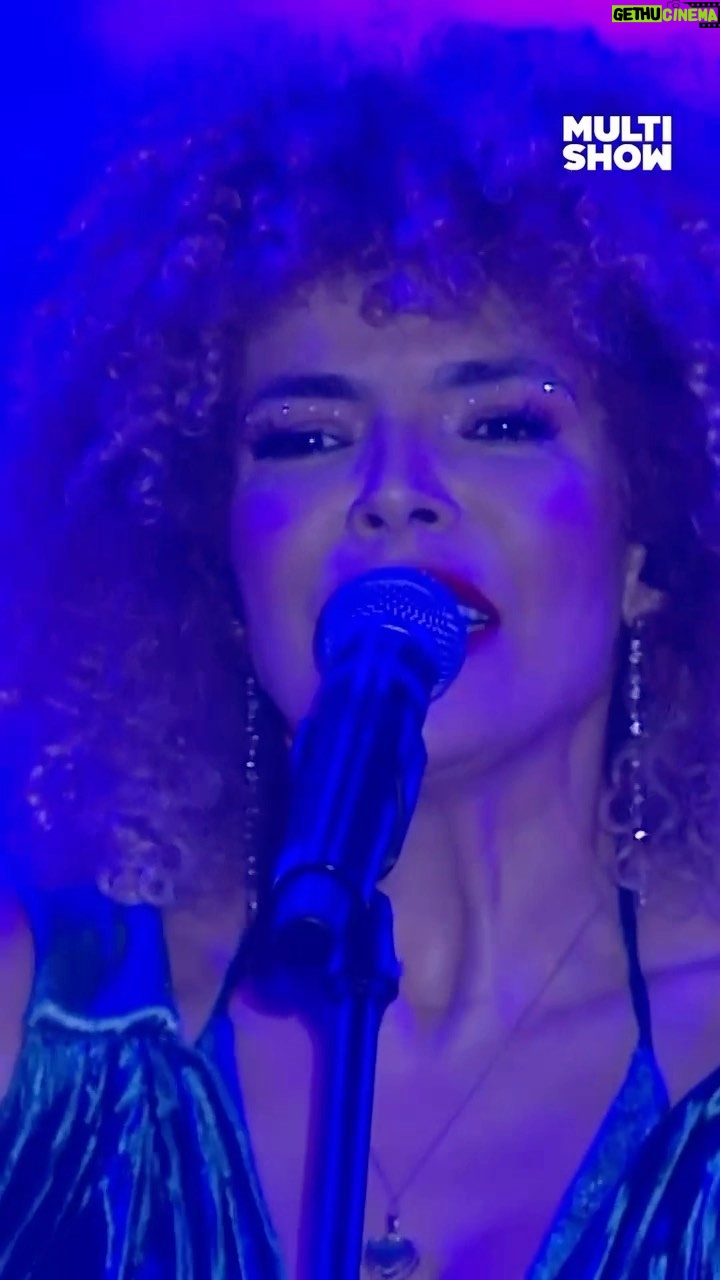 Vanessa da Mata Instagram - A diva @vanessadamata chegou com tudo no #RockTheMountainNoMultishow 🥰 #VanessaDaMataNoMultishow