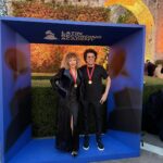 Vanessa da Mata Instagram - 🥭🏅Noite de festa da música em Sevilha, Espanha! Recebendo a medalha pela indicação do disco VEM DOCE ao Grammy Latino 2023, na categoria Melhor Álbum de MPB. Vem doce! @latingrammys | @tapairportugal #LatinGrammy #VemDoce #latingrammy2023 #VanessadaMata Royal Alcazar Palace