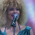 Vanessa da Mata Instagram - Ainda pensando nesse show incrível da #VanessaDaMataNoMultishow 🥰 Foi hit atrás de hit! ✨ #RockTheMountainNoMultishow
