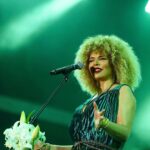 Vanessa da Mata Instagram - @vanessadamata belíssima nesse show cheio de hits 👏 #VanessaDaMataNoMultishow #RockTheMountainNoMultishow