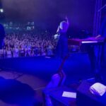 Vanessa da Mata Instagram - Que maravilhoso esse show Franca SP! Vocês encheram meu coração com a melhor das sensações! Muito obrigada @mauriciopacheco23 @ruviciosantos @magno_ssouza @rodrigobragamusica @gilmrnd @helio.veiga @wallacemello @marcelaoprod @glaucebrazil @adalbertodealmeida @alexandre_doca