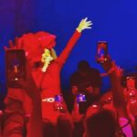 Vanessa da Mata Instagram - 💃🏻 “Se você quiser eu largo tudo e vou pro mundo com você, meu bem” @catdealers Foto: @caddah #VanessadaMata