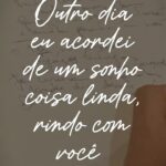Vanessa da Mata Instagram - RINDO COM VOCÊ ⏳ 𝗙𝗮𝗹𝘁𝗮 𝟭 𝗱𝗶𝗮 “Foram tantos anos sem te encontrar Quanto você mudou desde lá Mudei demais também Parece que foi uma vida atrás A pausa da ampulheta em nós Mas o tempo não dissolve Ligações antigas Dentro, em meu coração Já curaram as feridas Outro dia eu acordei De um sonho, coisa linda Rindo com você” Lançamento AMANHÃ em todas as plataformas de streaming. 👉Faça agora o pre-save do novo single (link na bio) #VanessadaMata #VemDoce #RindoComVocê #mpb Antes que façam besteiras Perdoar não precisa ser necessariamente para voltar Muitas vezes é para deixar ir de vez
