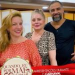 Vera Fischer Instagram - 🎊 Começou o Carnaval! 🎉 Hoje tem alegria no 🎭 @teatrorenaissance Estamos esperando 🐍🐥🐍 Quem vem? 🥰🫶😍 . Sextas às 21h | Sábados às 19h | Domingos às 17h Ingressos: link na Bio✨ . #quandoeuformaequeroamardessejeito #verafischerindica Teatro Renaissance