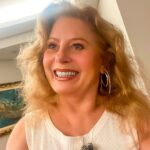 Vera Fischer Instagram - . Amores 🤍 Que o seu domingo seja lindo 🤍 💫💫💫💫💫💫💫 Muita paz 🕊️ Sua Vera