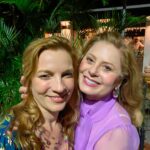 Vera Fischer Instagram - . Sextou 💜 🎉Niver de @martaparet 🎂🥂🍃💐🍃 Amigos! Amigos! Amigos! Happy Birthday ♏️ Linda sexta-feira pra todos vocês Dessa sua Vera 🦄