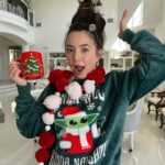 Veronica Merrell-Burriss Instagram - Roni-Lou Who 💚🎁