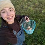 Veronica Merrell-Burriss Instagram - WE WORKED ON A FARM FOR A DAY!! 🐔 Check out the video on @ronronfam channel! Thank you @goldshawfarm for having us on your beautiful farm! Make sure to check out Morgan’s video too!