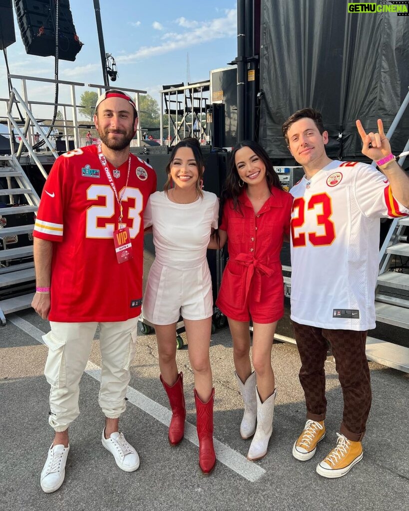 Veronica Merrell-Burriss Instagram - Watch as we bring you along to host the World’s Largest Tailgate & kickoff the ‘23 football season with none other than our hometown @chiefs !! ❤️💛 New Vlog is live at YouTube.com/MerrellTwins 🏈