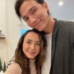 Veronica Merrell-Burriss Instagram - Leg day🍗🥧 Grateful for all that 2022 has blessed us with💜