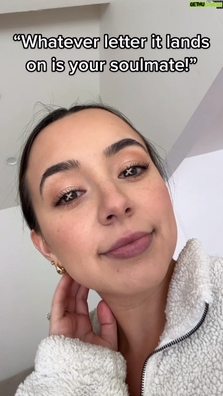 Veronica Merrell-Burriss Instagram - Whatever letter it lands on is your soulmate⚡️🤪