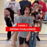 Veronica Merrell-Burriss Instagram - Family opera challenge 🤣🎵
