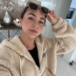 Veronica Merrell-Burriss Instagram - 🤎🧸