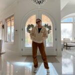 Veronica Merrell-Burriss Instagram - 🤎🧸