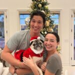 Veronica Merrell-Burriss Instagram - Couldn’t let December slip by without posting our pictures with Santa❤️