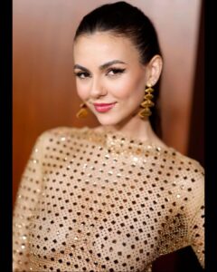 Victoria Justice Instagram - The other night 🖤 Hair/make up: @makeupwithlusine Styled by: @madisonguest You guys killed this, I love you, thank you 🙏🏼