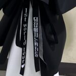 Wheein Instagram - - 첫 단독 콘서트 in seoul 이 지나갔어요 공연이 끝난 다음날 텅 비어있는 연습실을 보는데 눈물이 날것 같았어요 그만큼 열심히 준비해서인지 이곳에서 보낸 시간들이 말로 형용할 수 없는 감정들로 다가오더라고요 이제부터가 시작인데 주책임....🥲 서른이라는 나이의 첫 시작을 후끈하고 행복하게 만들어주신 모든 스태프분들과 무무들 그리고 whee in the mood의 디렉터로 새롭고 멋드러지는 작품들을 만들어준 우태오빠와 열심히 믿고 불사질러준 우리 댄서들에게 정말 많이 감사하다고 얘기하고 싶어요 무사히 월드 투어를 마치고 돌아오겠습니다! 저 더 커서 올게요ㅋㅋ 사랑합니다 모두❤️‍🔥