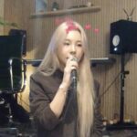 Wheein Instagram - - Another me with new feelings 🎵 @alanwalkermusic @pedereliaas @arianinismaputri