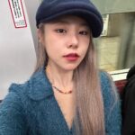 Wheein Instagram - 와이투케휘 🙏🏻